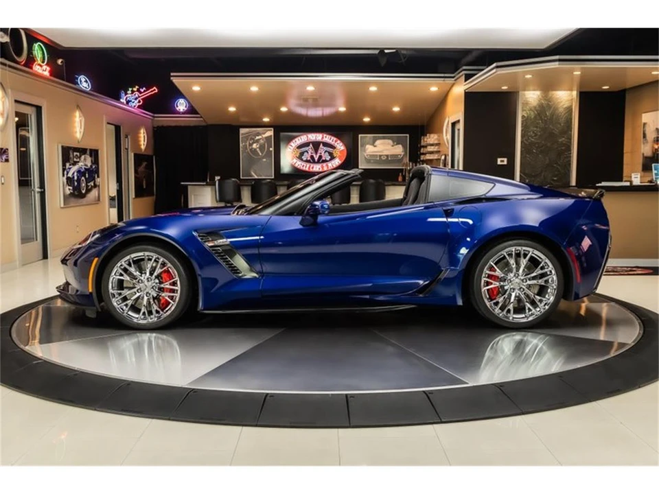 2017 Chevrolet Corvette C7 - Image 19 of 31