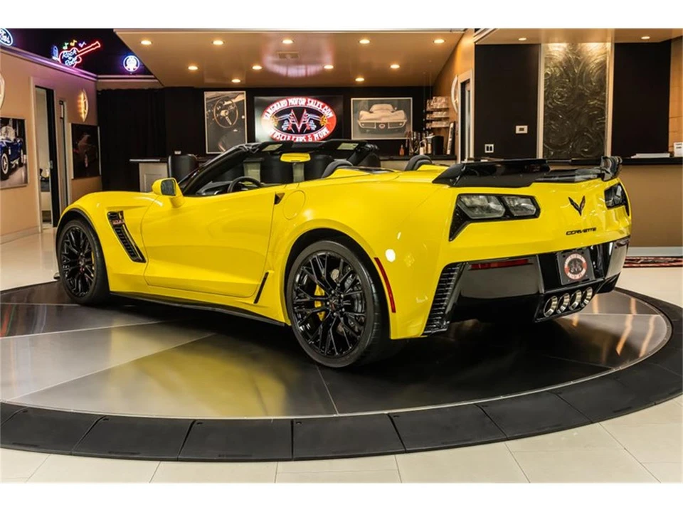 2017 Chevrolet Corvette C7 - Image 17 of 31