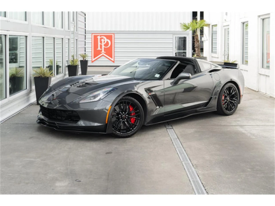 2017 Chevrolet Corvette C7 - Image 2 of 12