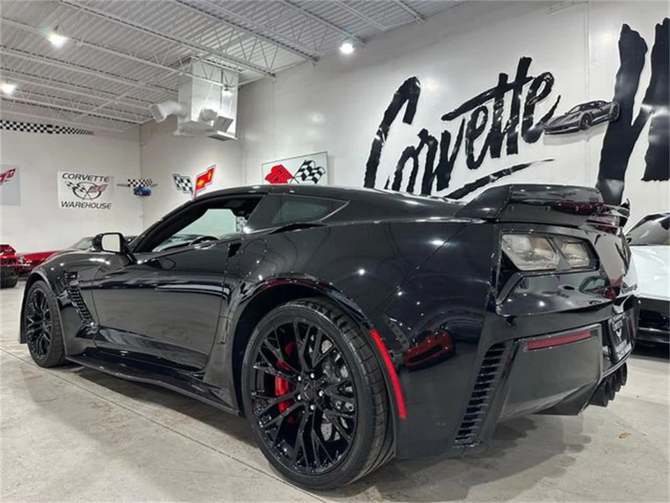 2017 Chevrolet Corvette C7 - Image 4 of 30