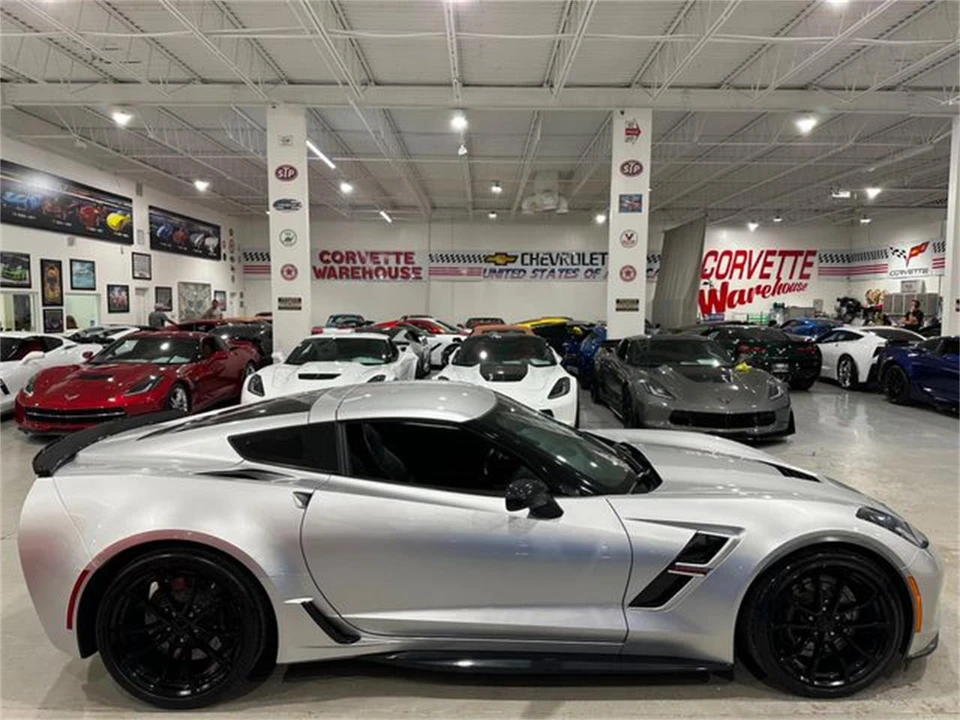 2017 Chevrolet Corvette C7 - Image 6 of 29