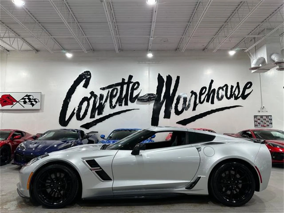 2017 Chevrolet Corvette C7 - Image 2 of 29