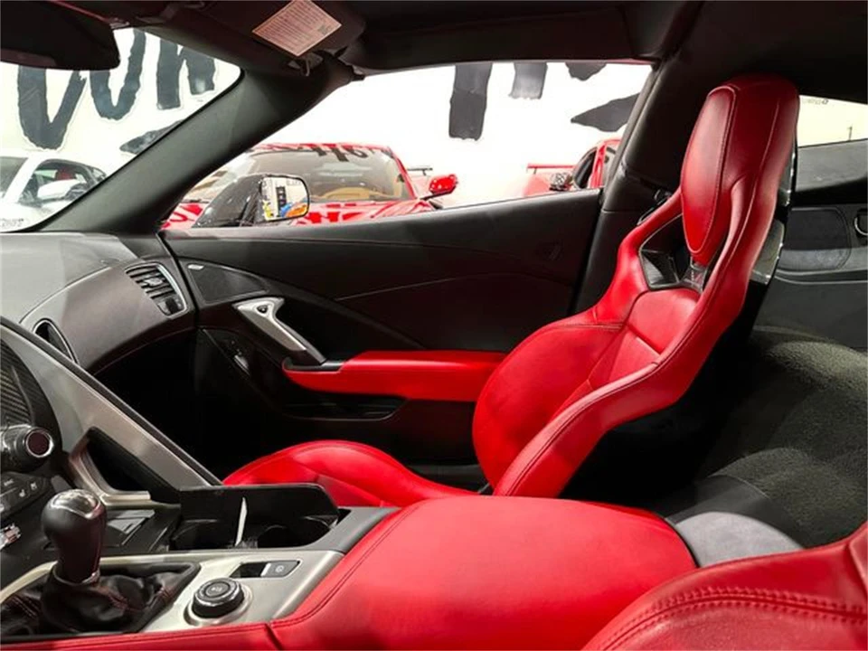 2017 Chevrolet Corvette C7 - Image 13 of 30