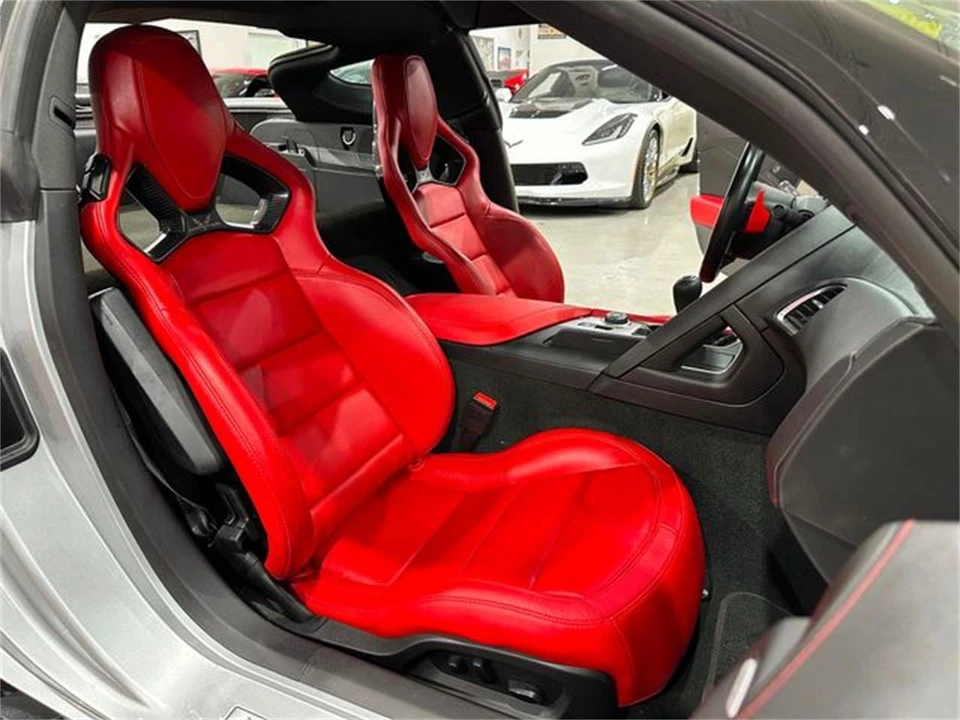 2017 Chevrolet Corvette C7 - Image 17 of 30
