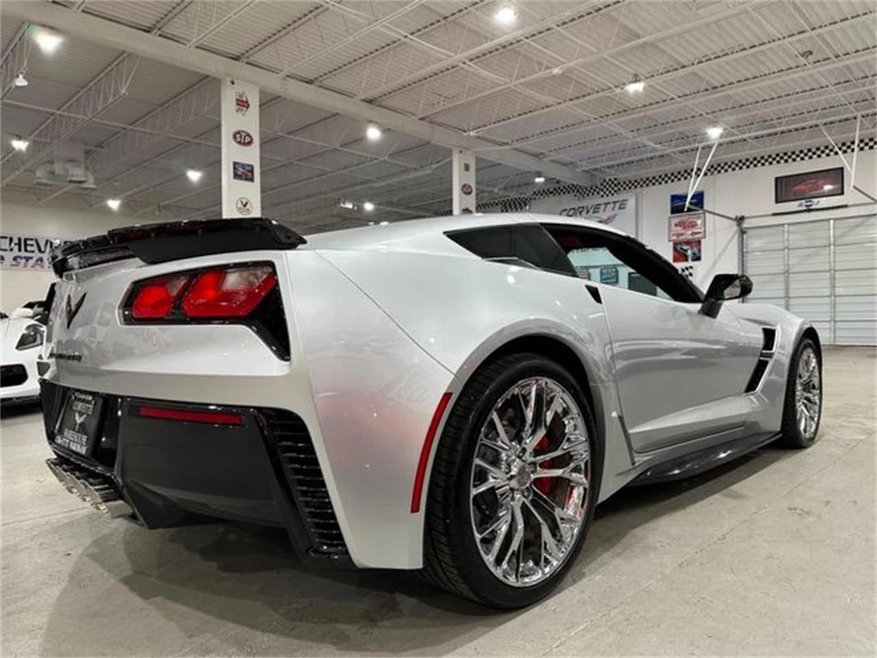 2017 Chevrolet Corvette C7 - Image 3 of 30