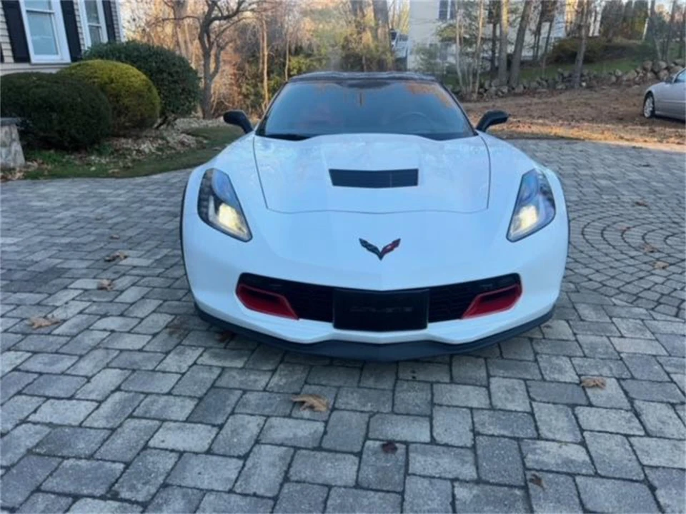 2017 Chevrolet Corvette C7 - Image 5 of 9