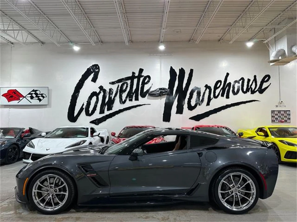 2017 Chevrolet Corvette C7 - Image 2 of 30