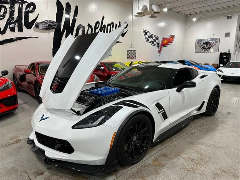 2017 Chevrolet Corvette C7 - Image 18 of 30