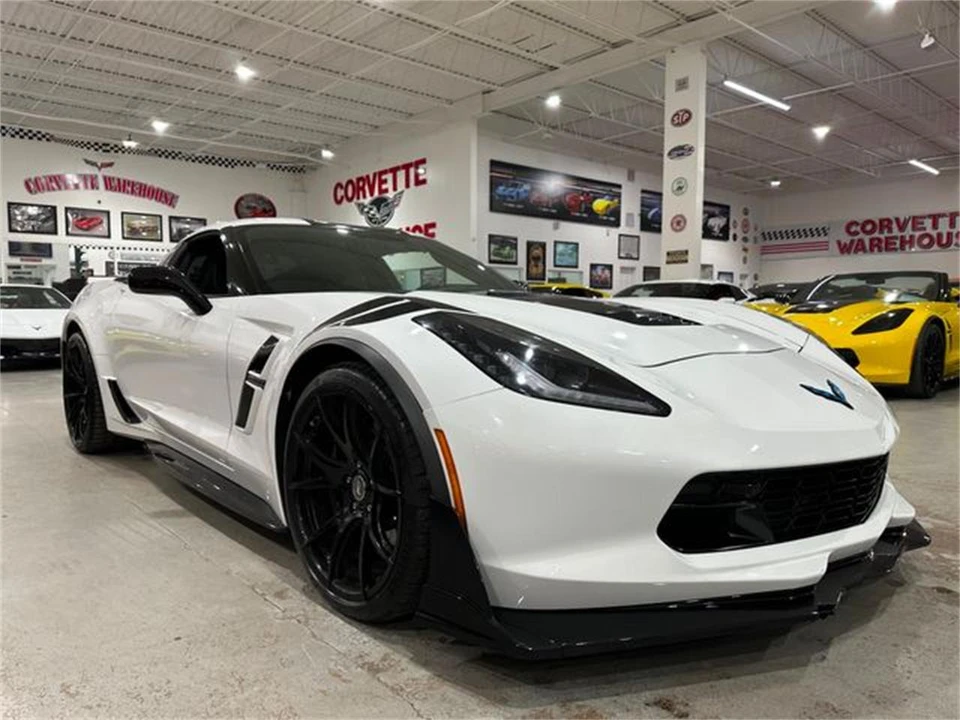 2017 Chevrolet Corvette C7 - Image 26 of 30