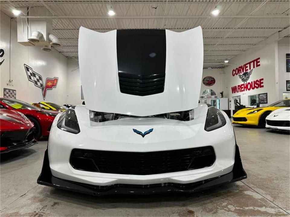2017 Chevrolet Corvette C7 - Image 28 of 30