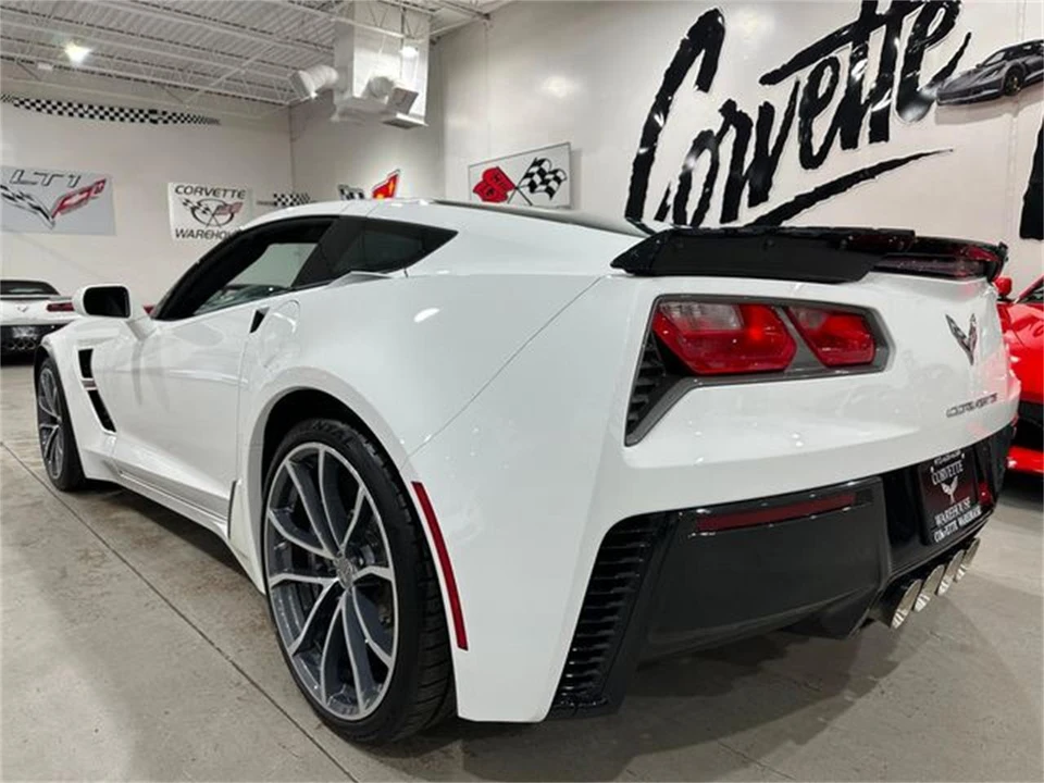 2017 Chevrolet Corvette C7 - Image 4 of 30