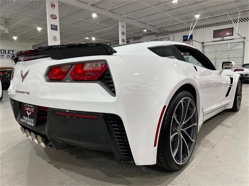 2017 Chevrolet Corvette C7 - Image 3 of 30