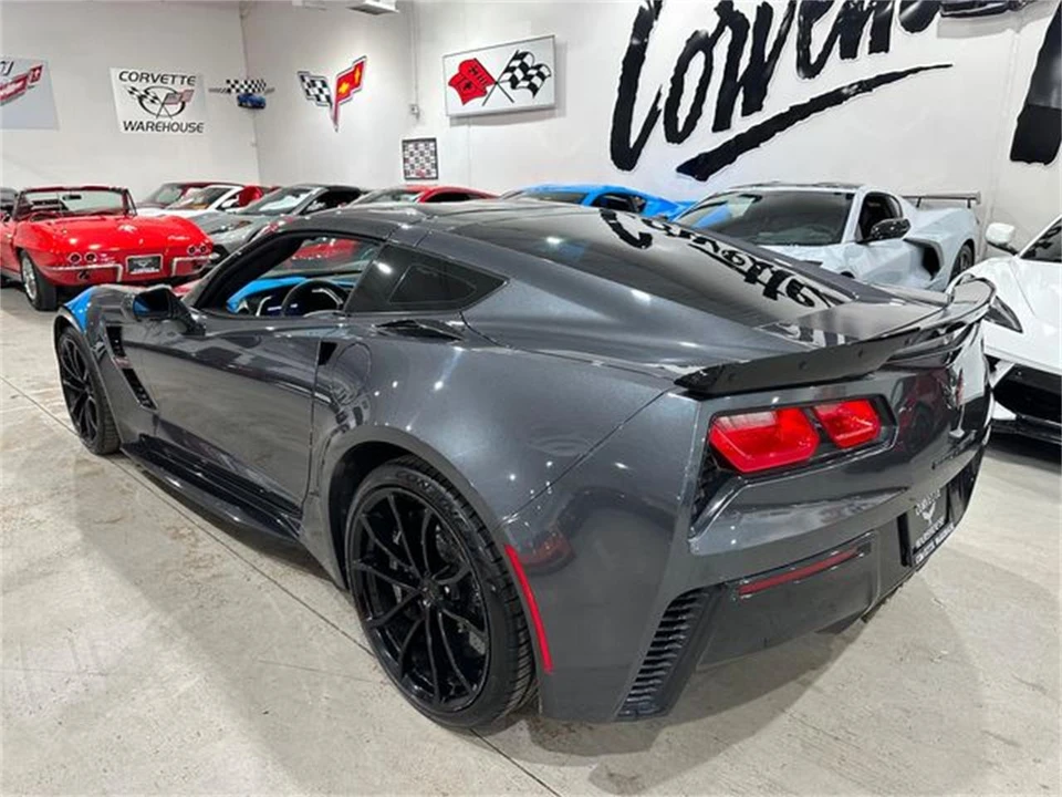 2017 Chevrolet Corvette C7 - Image 18 of 30