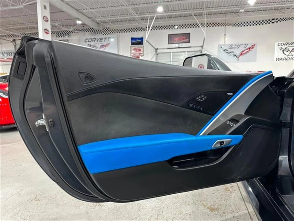 2017 Chevrolet Corvette C7 - Image 14 of 30