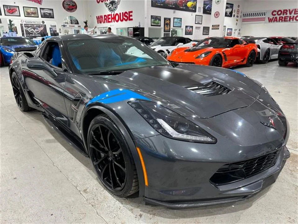 2017 Chevrolet Corvette C7 - Image 19 of 30