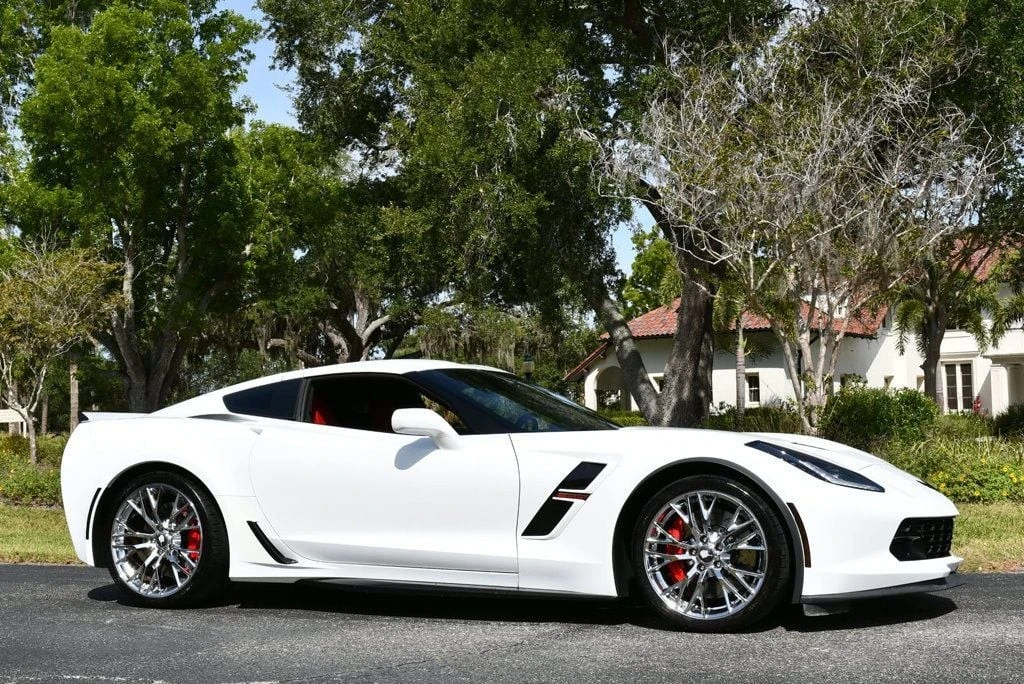 2017 Chevrolet Corvette C7 - Image 8 of 31