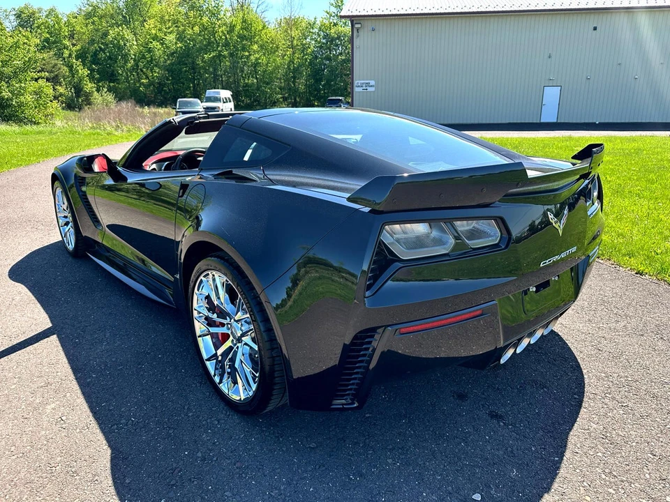 2017 Chevrolet Corvette C7 Z06 - Image 10 of 21