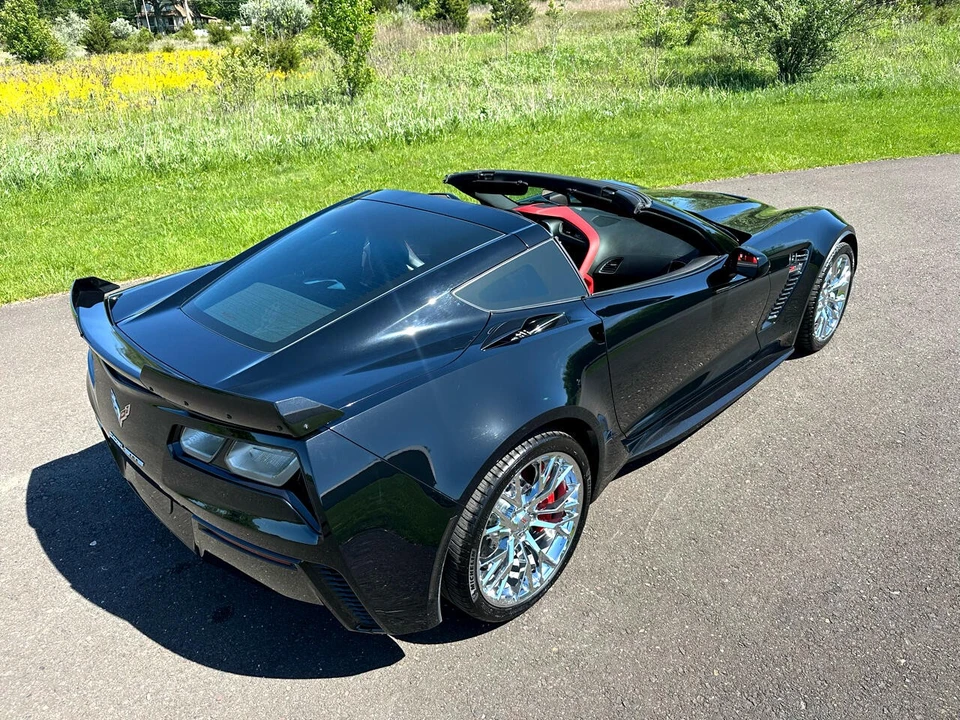 2017 Chevrolet Corvette C7 Z06 - Image 12 of 21
