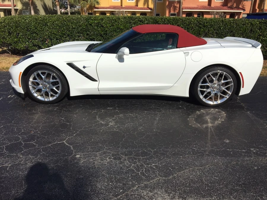 2017 Chevrolet Corvette C7 - Image 2 of 12