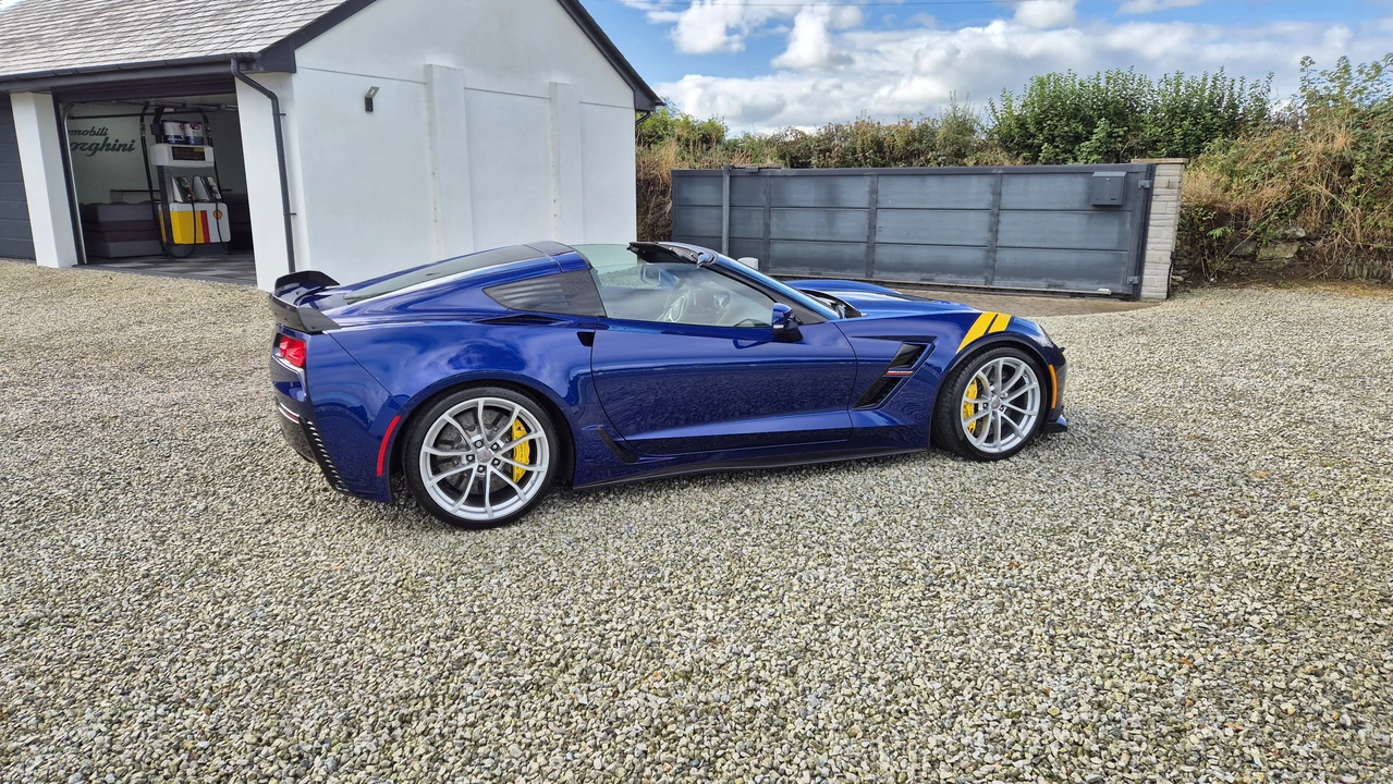 2017 Chevrolet Corvette C7 - Image 7 of 31