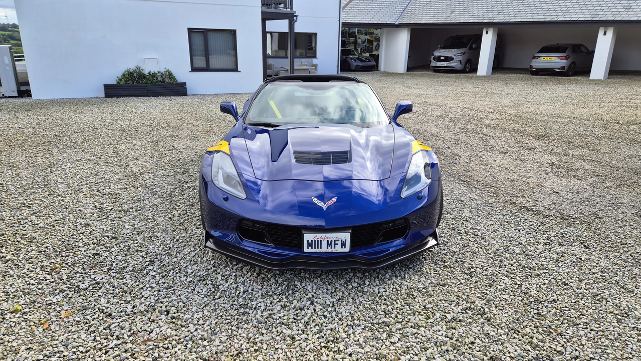 2017 Chevrolet Corvette C7 - Image 2 of 31
