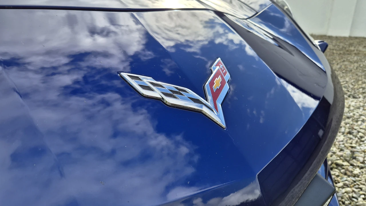 2017 Chevrolet Corvette C7 - Image 9 of 31
