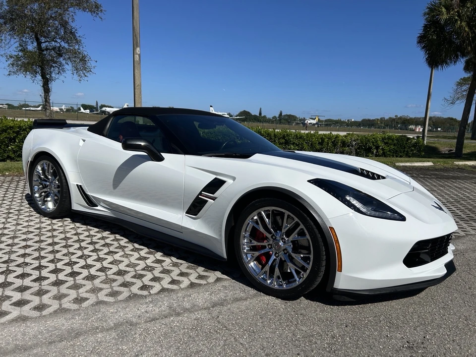 2017 Chevrolet Corvette C7 - Image 13 of 21