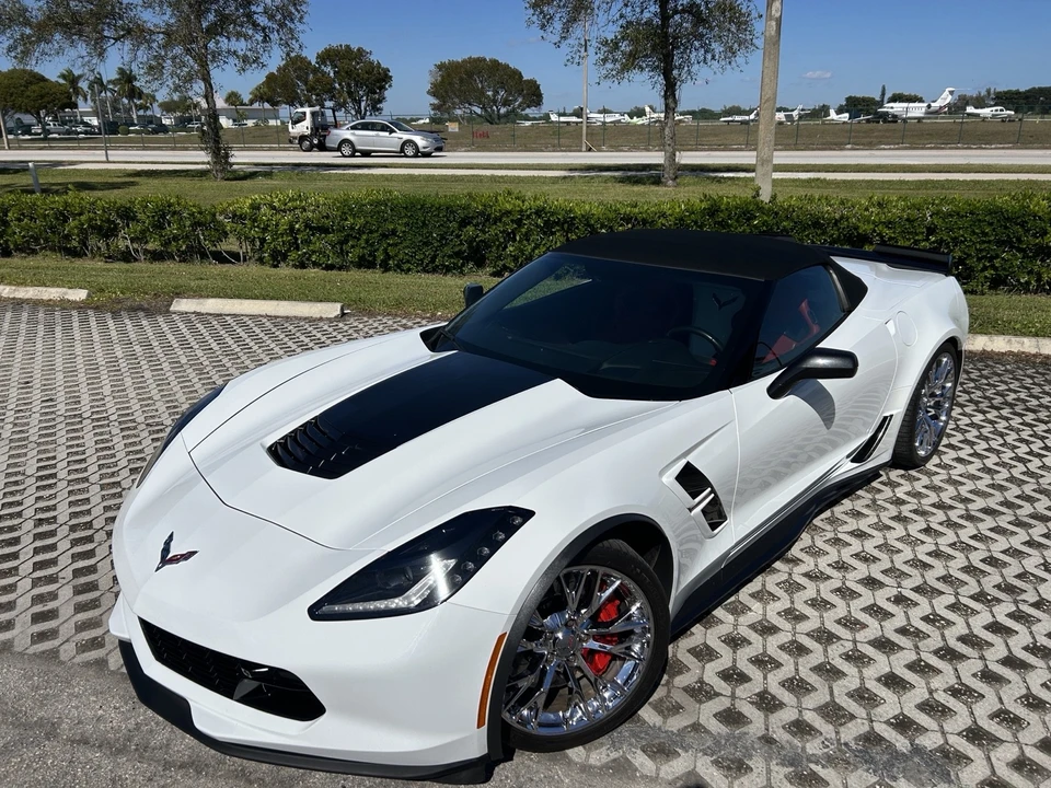 2017 Chevrolet Corvette C7 - Image 3 of 21