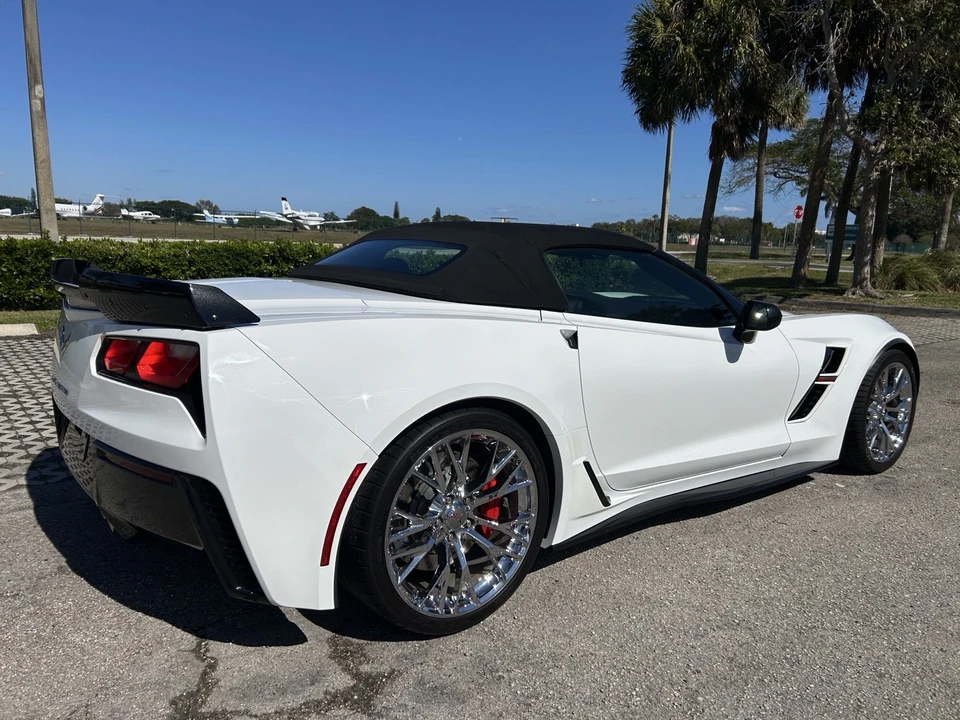 2017 Chevrolet Corvette C7 - Image 16 of 21