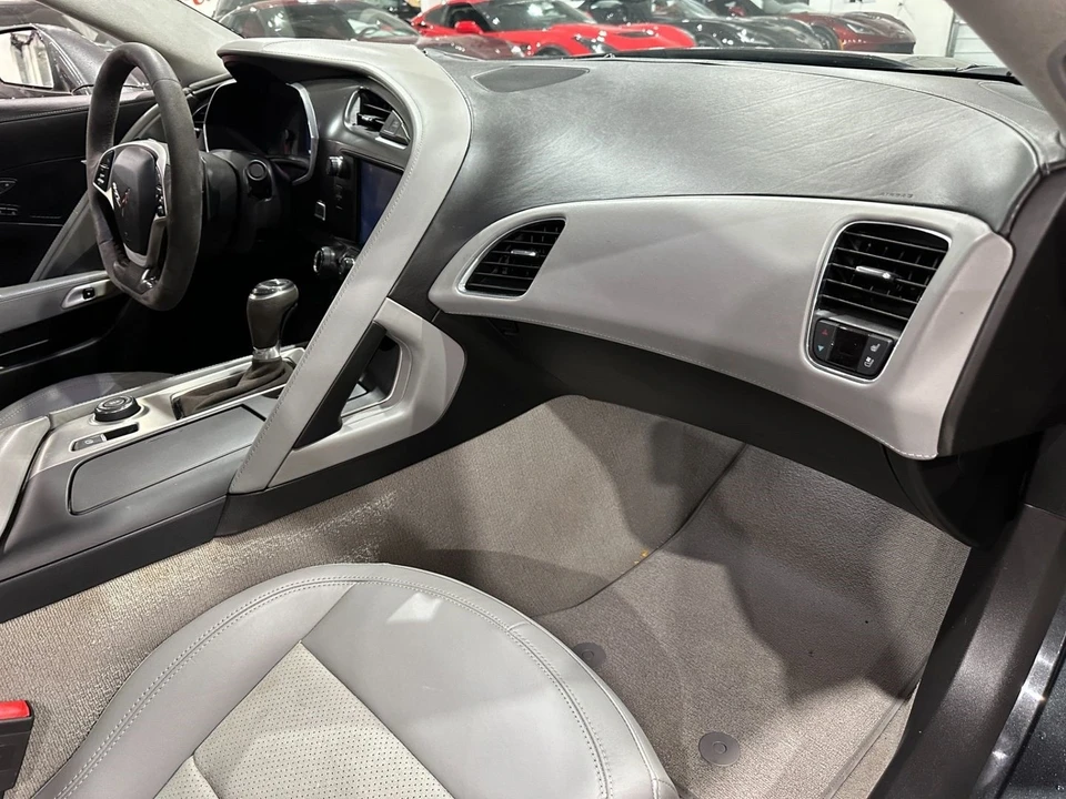 2017 Chevrolet Corvette C7 - Image 10 of 11