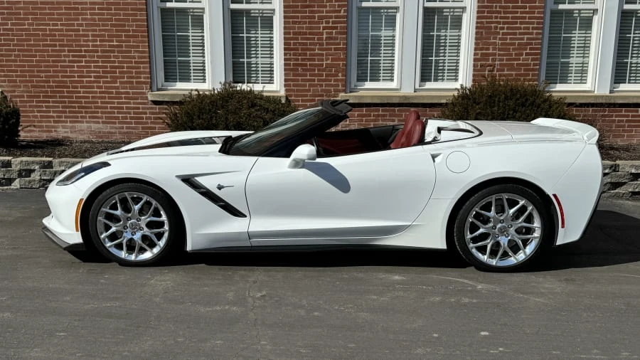 2017 Chevrolet Corvette C7 - Image 2 of 14