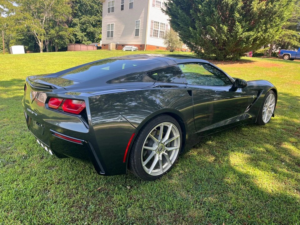 2017 Chevrolet Corvette C7 - Image 19 of 31