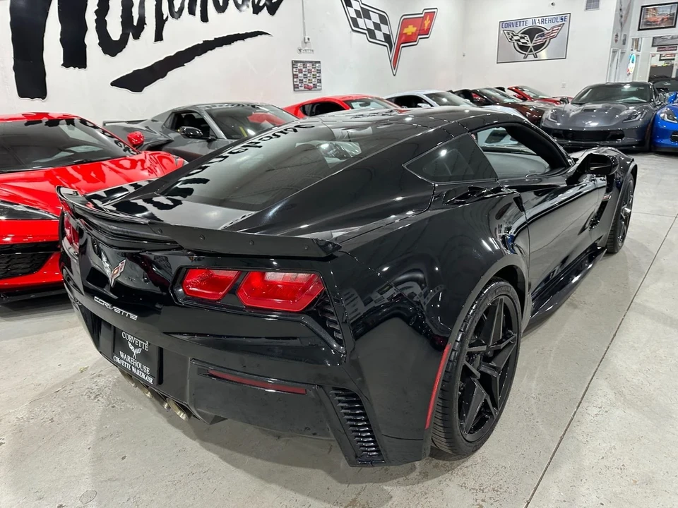 2017 Chevrolet Corvette C7 Z06 - Image 8 of 12
