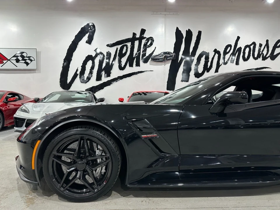 2017 Chevrolet Corvette C7 Z06 - Image 6 of 12