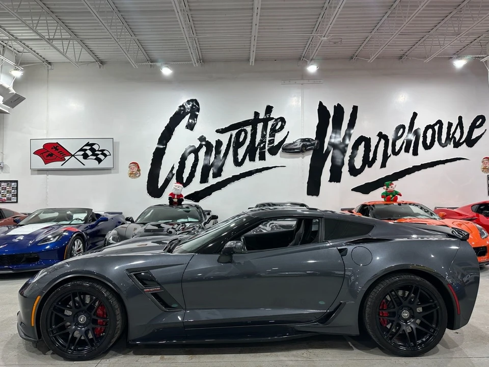 2017 Chevrolet Corvette C7 - Image 2 of 11