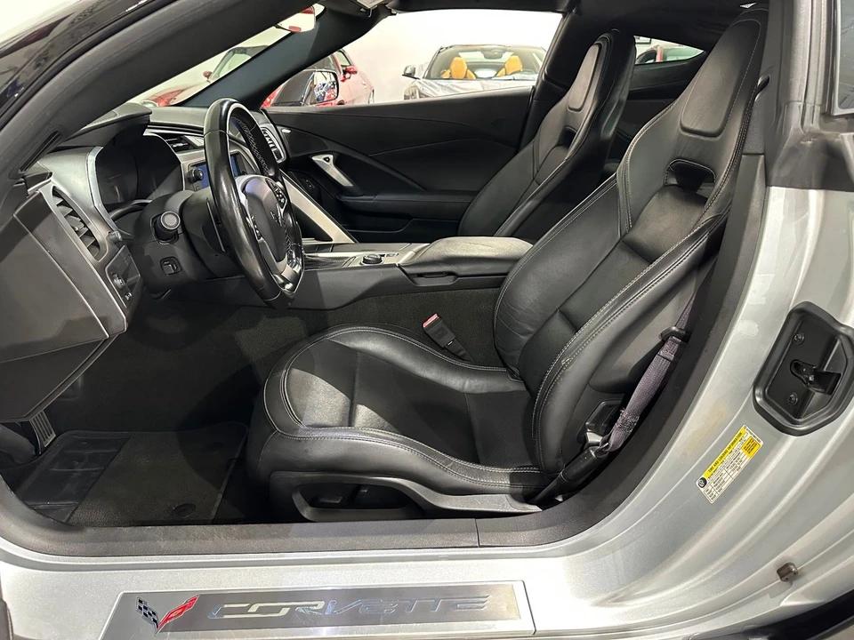 2017 Chevrolet Corvette - Image 9 of 21