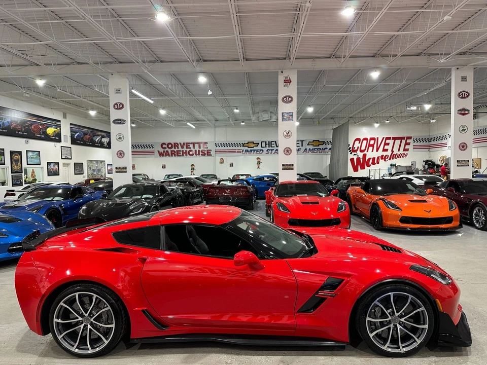 2017 Chevrolet Corvette C7 - Image 6 of 11