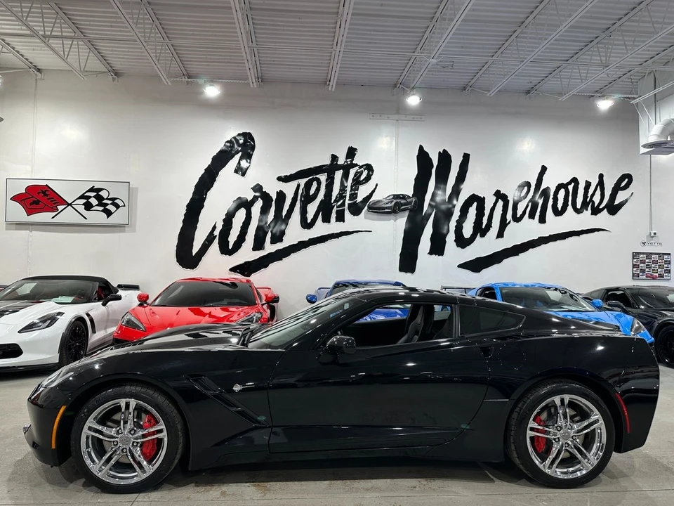 2017 Chevrolet Corvette C7 - Image 2 of 11