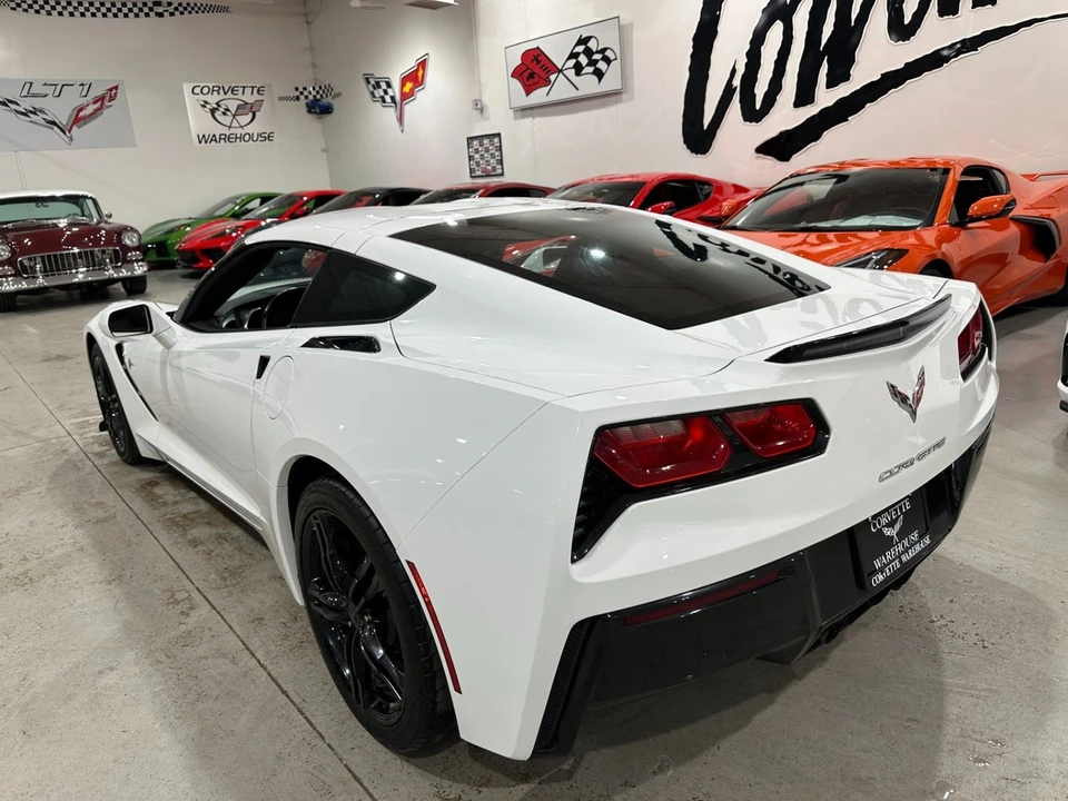 2017 Chevrolet Corvette C7 - Image 4 of 11