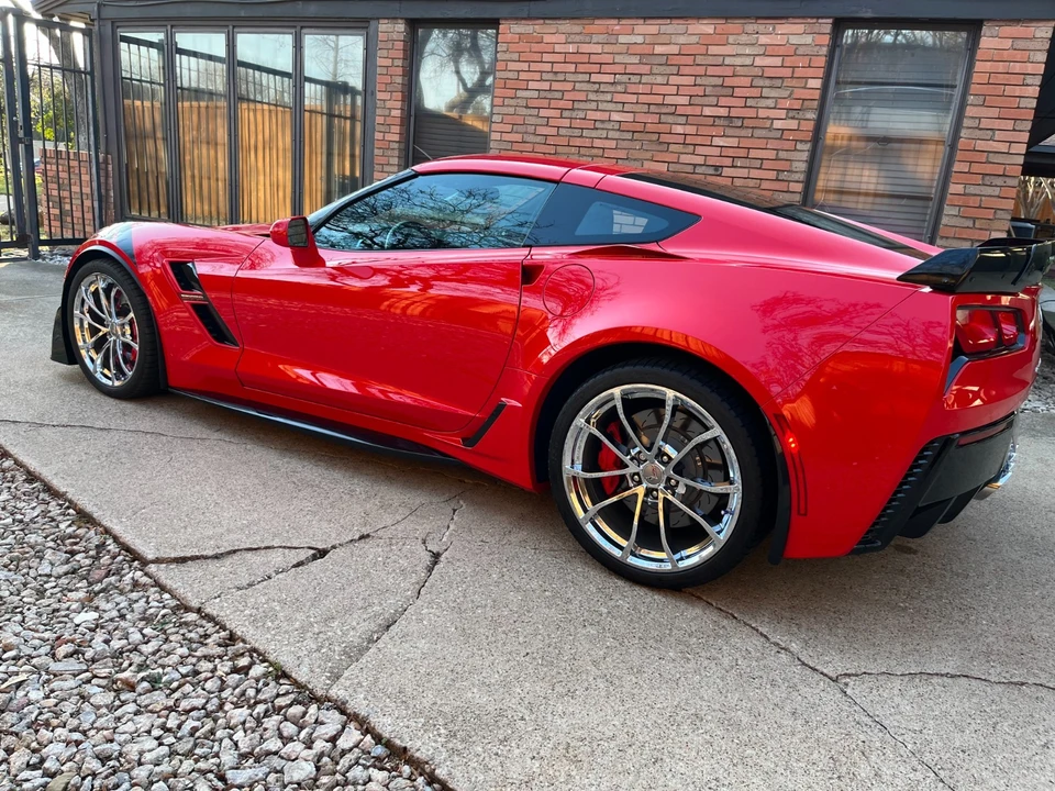 2017 Chevrolet Corvette C7 - Image 2 of 21