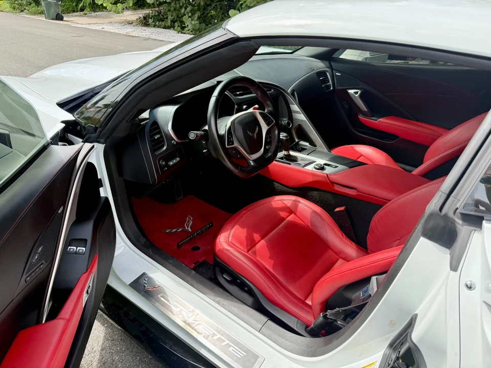 2017 Chevrolet Corvette C7 - Image 10 of 21