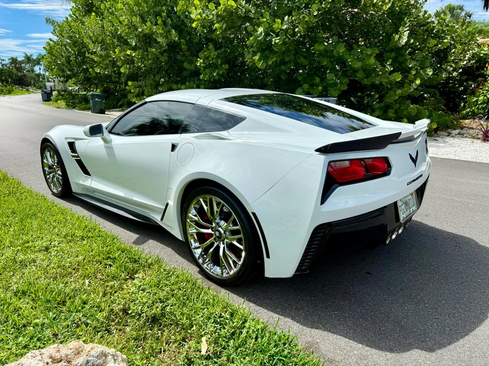 2017 Chevrolet Corvette C7 - Image 5 of 21