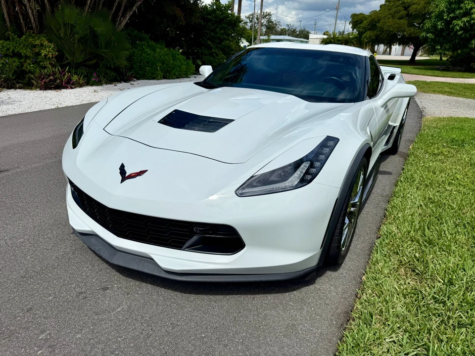 2017 Chevrolet Corvette C7 - Image 11 of 31