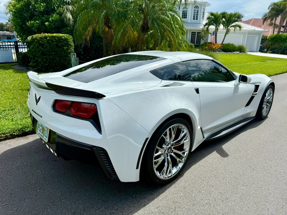 2017 Chevrolet Corvette C7 - Image 3 of 21