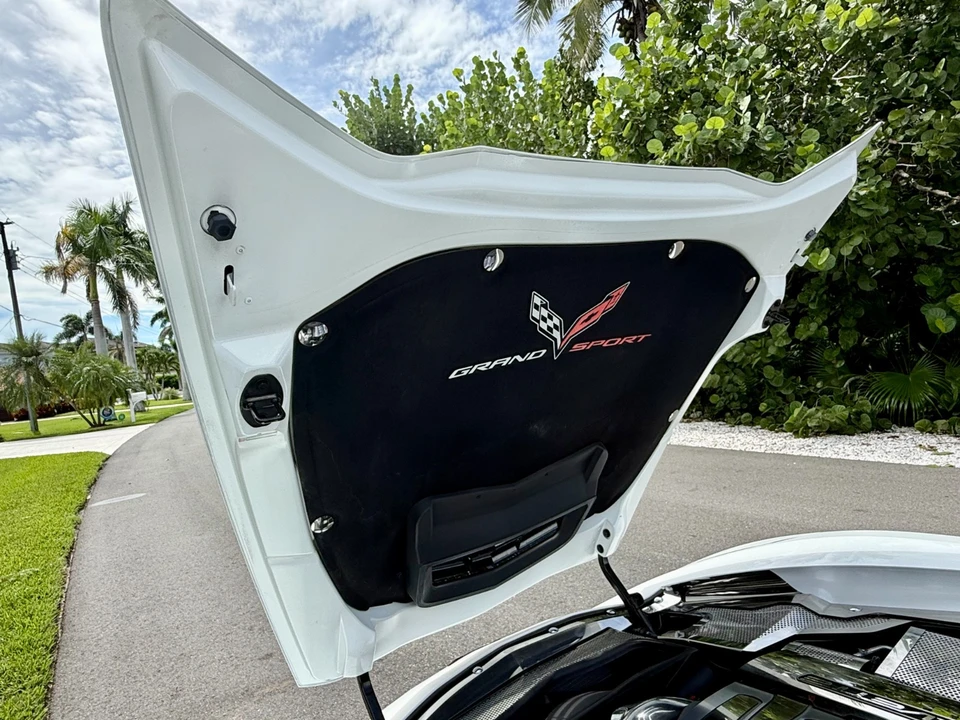 2017 Chevrolet Corvette C7 - Image 13 of 21