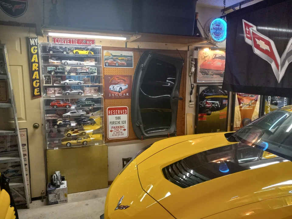 2017 Chevrolet Corvette C7 - Image 13 of 17
