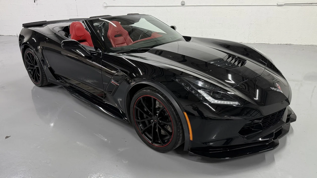 2017 Chevrolet Corvette C7 - Image 3 of 21