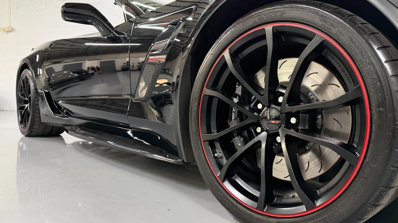 2017 Chevrolet Corvette C7 - Image 9 of 21