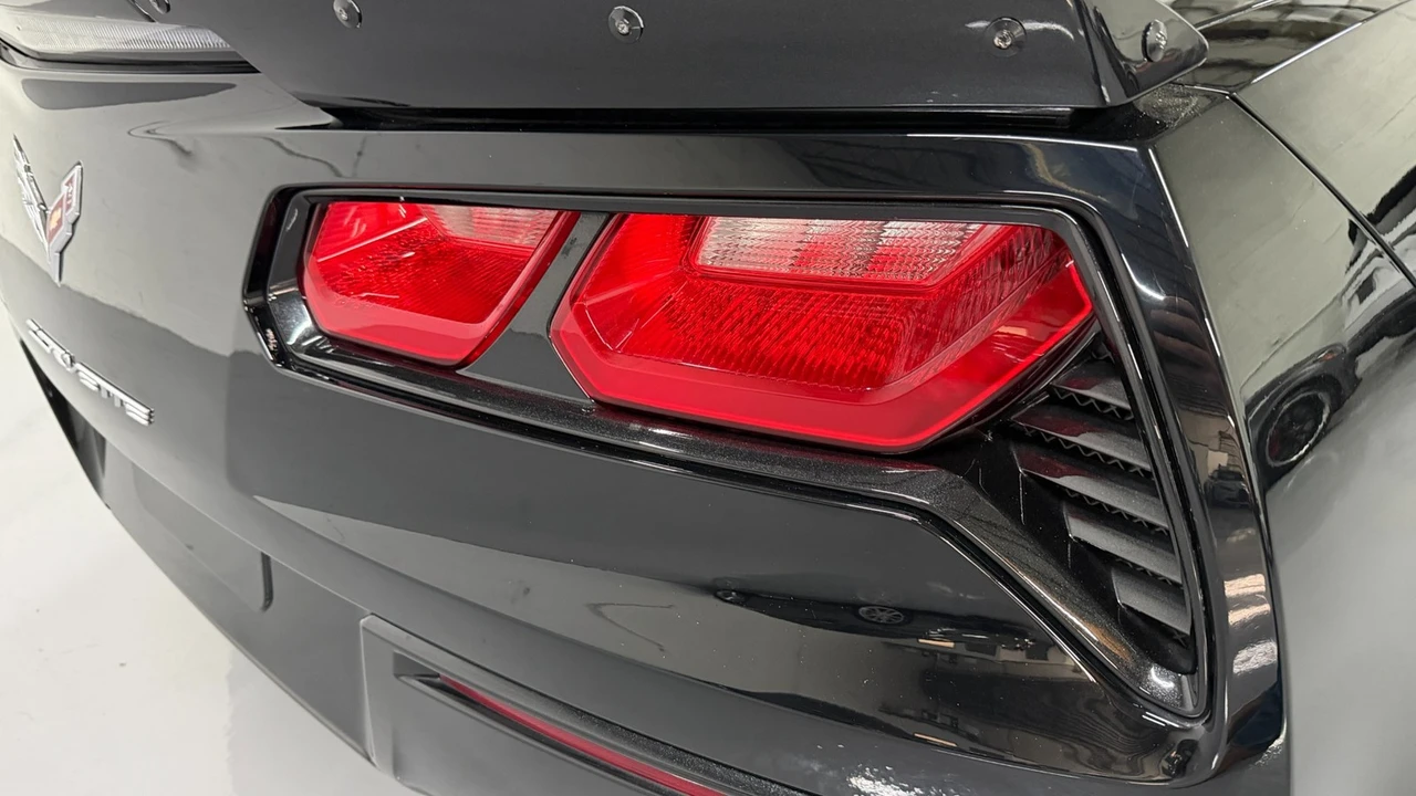 2017 Chevrolet Corvette C7 - Image 15 of 21