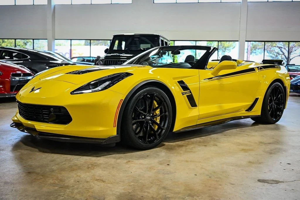 2017 Chevrolet Corvette C7 - Image 2 of 12